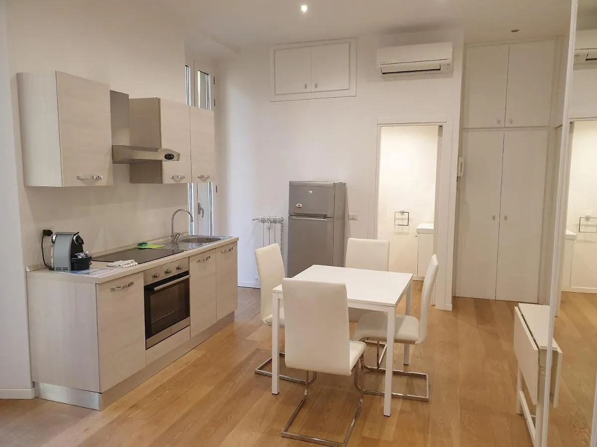 Kibilu - Via Washington Apartment Milan Italy